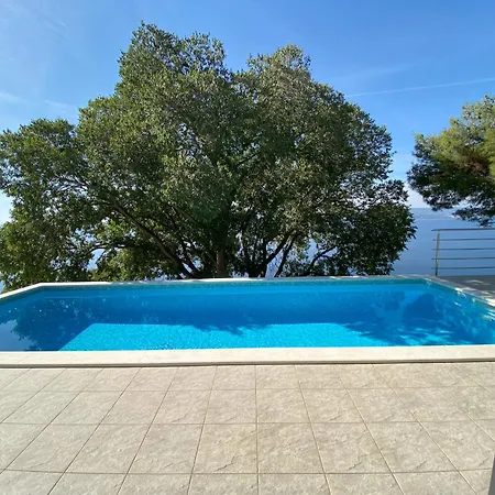 Kuzma With Private Pool And Sea View Pisak