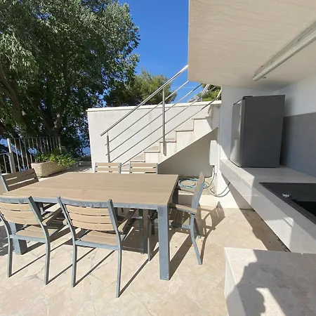 Kuzma With Private Pool And Sea View Villa